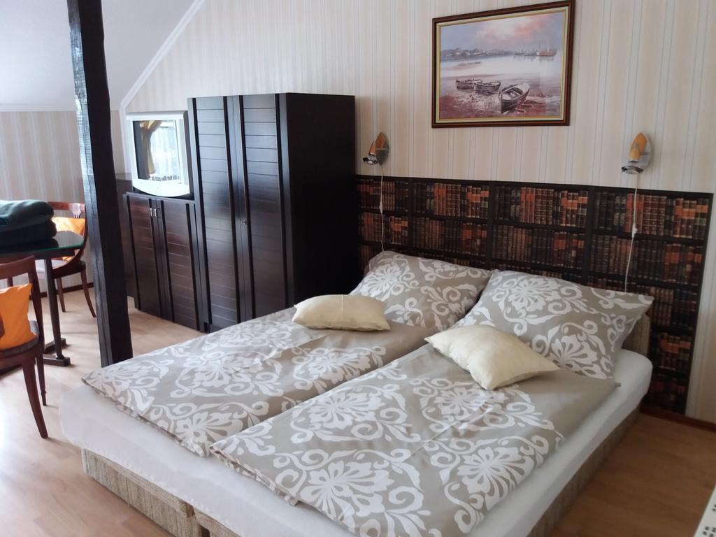 Kaiser Apartman Héviz Zewnętrze zdjęcie