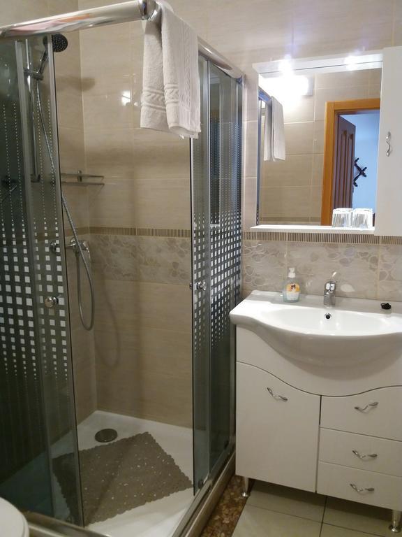 Kaiser Apartman Héviz Zewnętrze zdjęcie